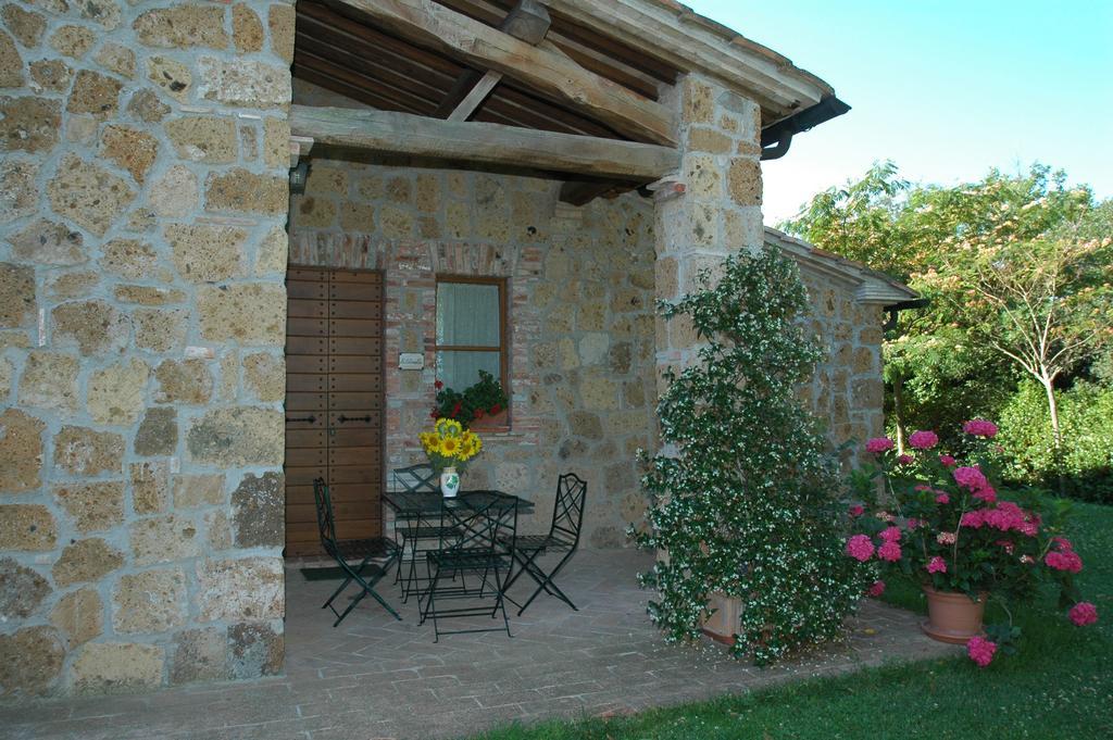Agriturismo Poggio Porsenna - Con Piscina Proceno Exterior foto