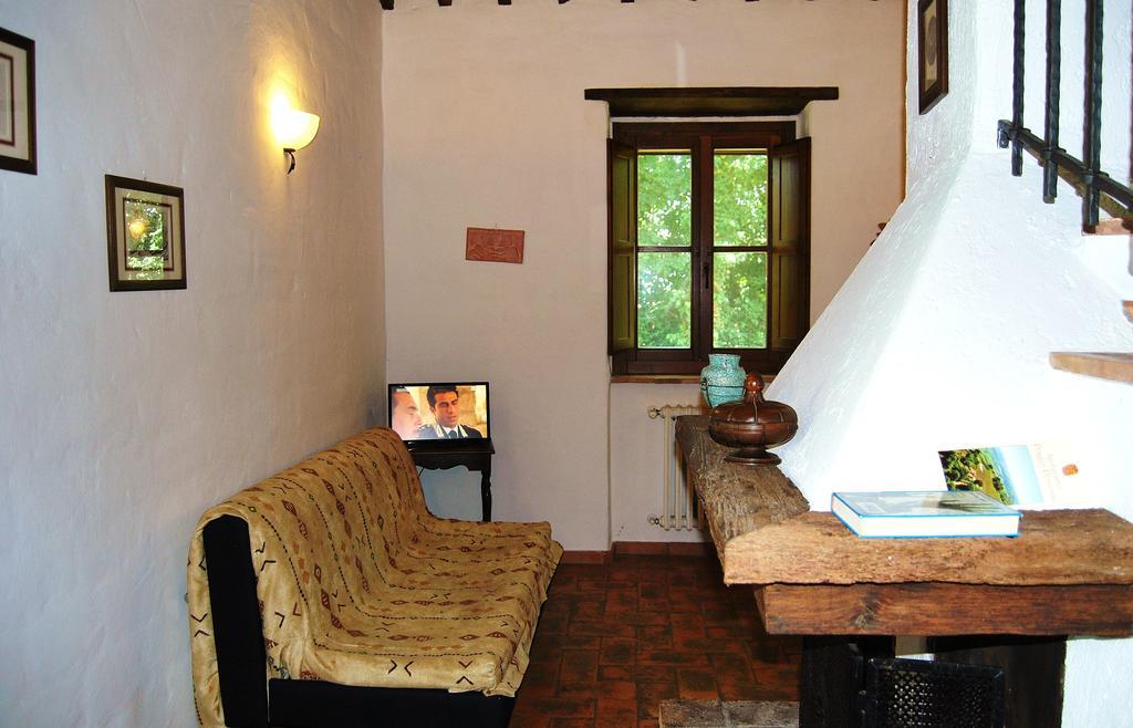 Agriturismo Poggio Porsenna - Con Piscina Proceno Exterior foto