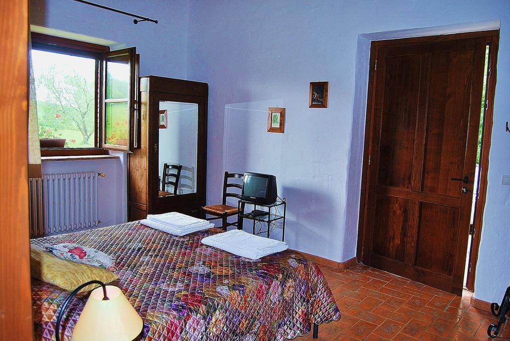 Agriturismo Poggio Porsenna - Con Piscina Proceno Exterior foto