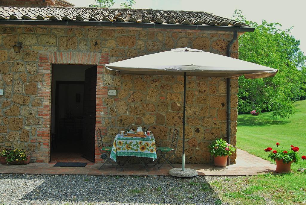 Agriturismo Poggio Porsenna - Con Piscina Proceno Exterior foto