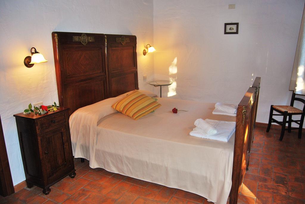 Agriturismo Poggio Porsenna - Con Piscina Proceno Exterior foto